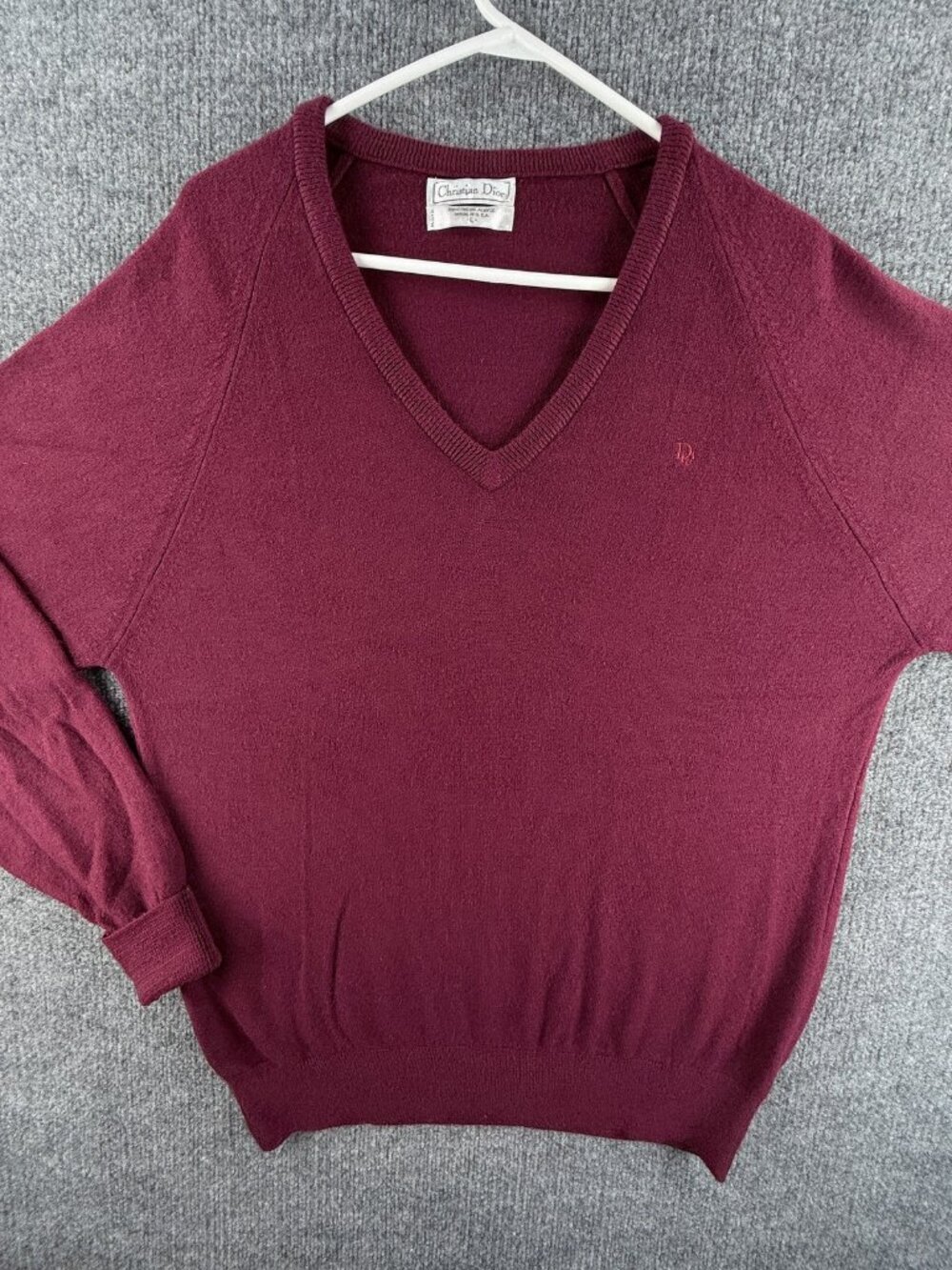 VTG Christian Dior Pullover Soft Logo Sweater USA Large Acrylic Red V-Neck Mens